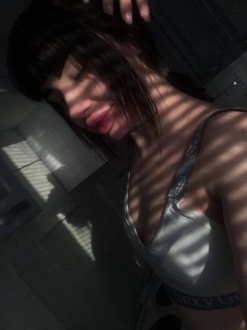Индивидуалка Лолита Фотография 3